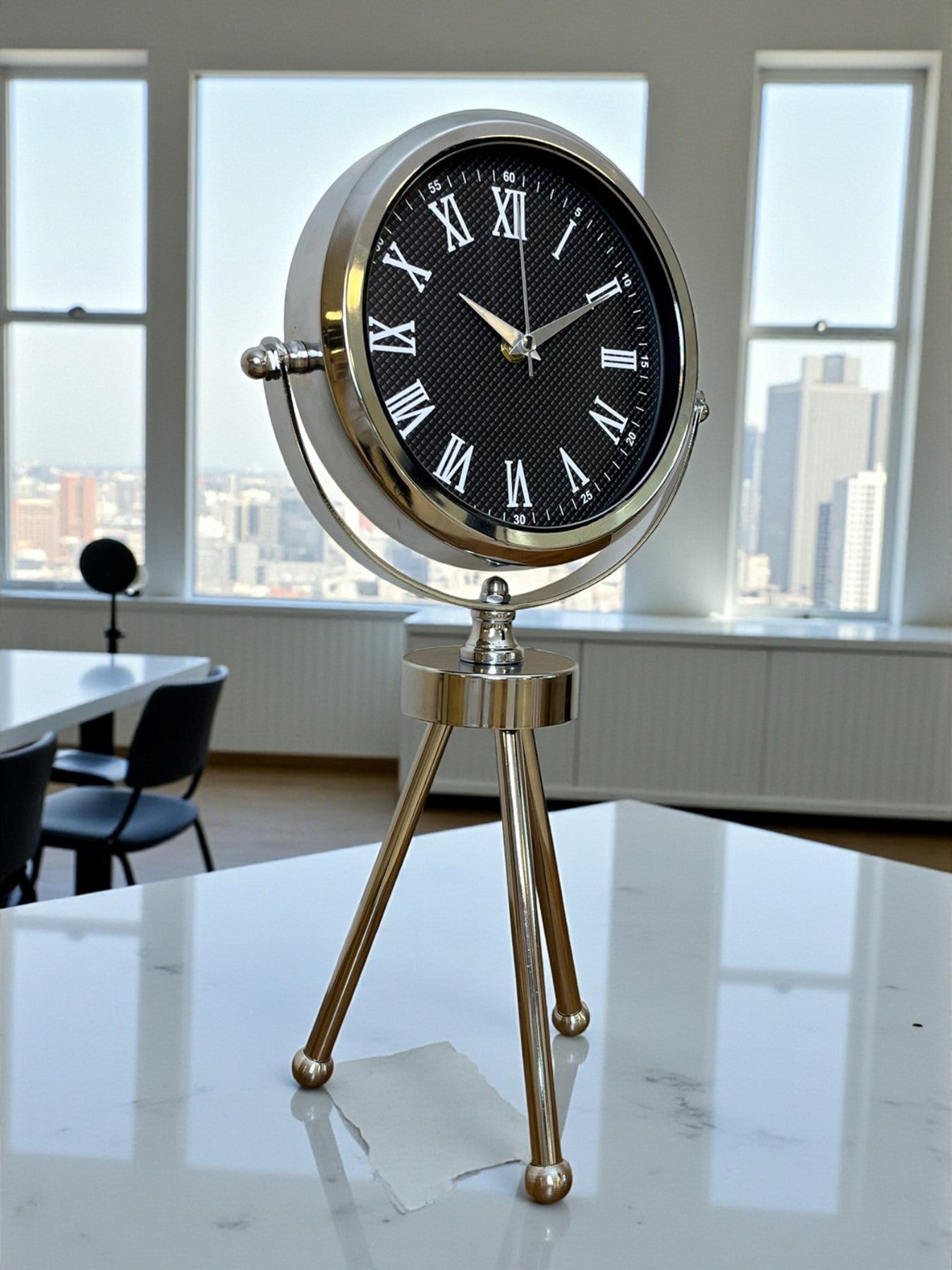 Zentime Krom Şık Üç Ayaklı Masa Saati